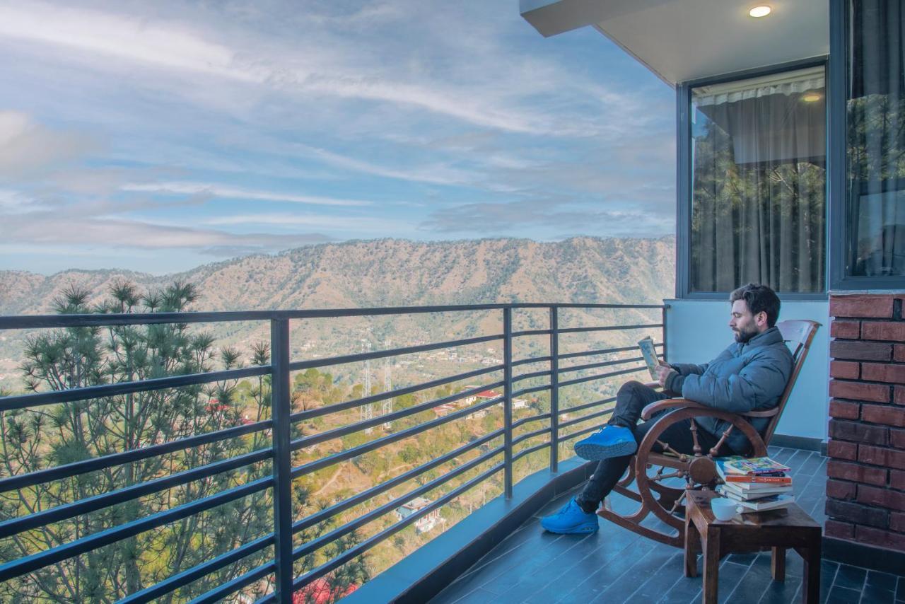 The Hillcrest Paradise Kasauli Exterior photo